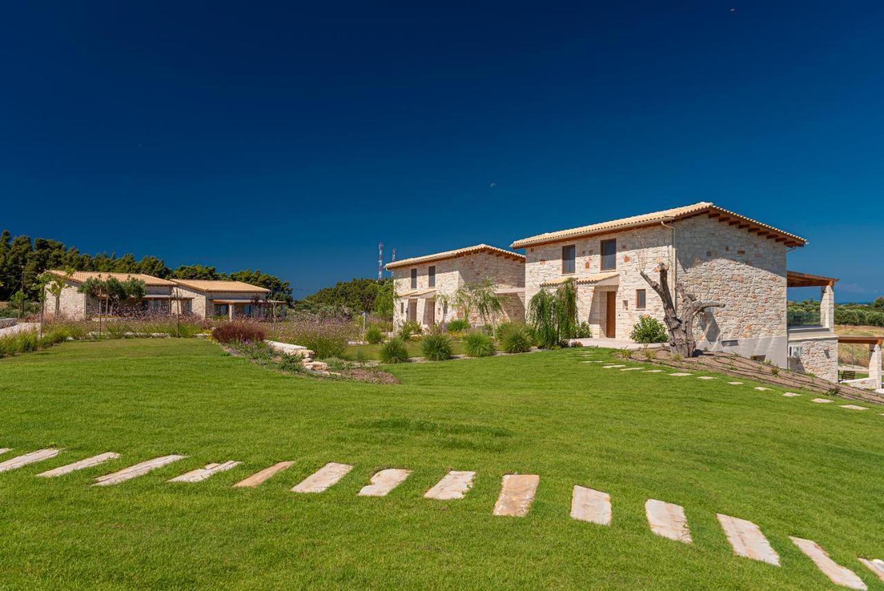 Mint Retreat Suites (Adults Only) Kalandra Esterno foto