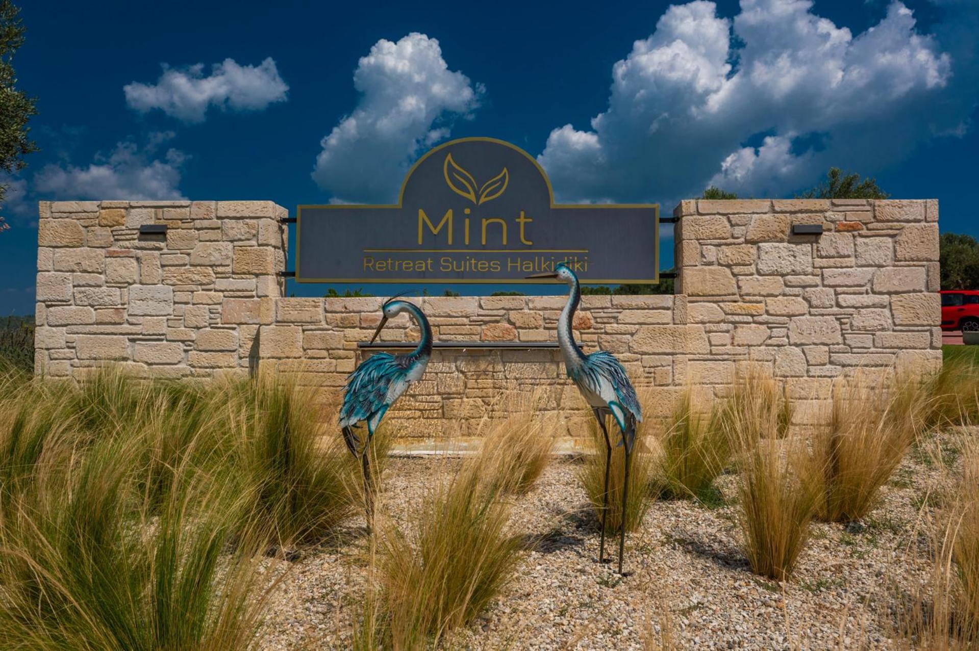 Mint Retreat Suites (Adults Only) Kalandra Esterno foto